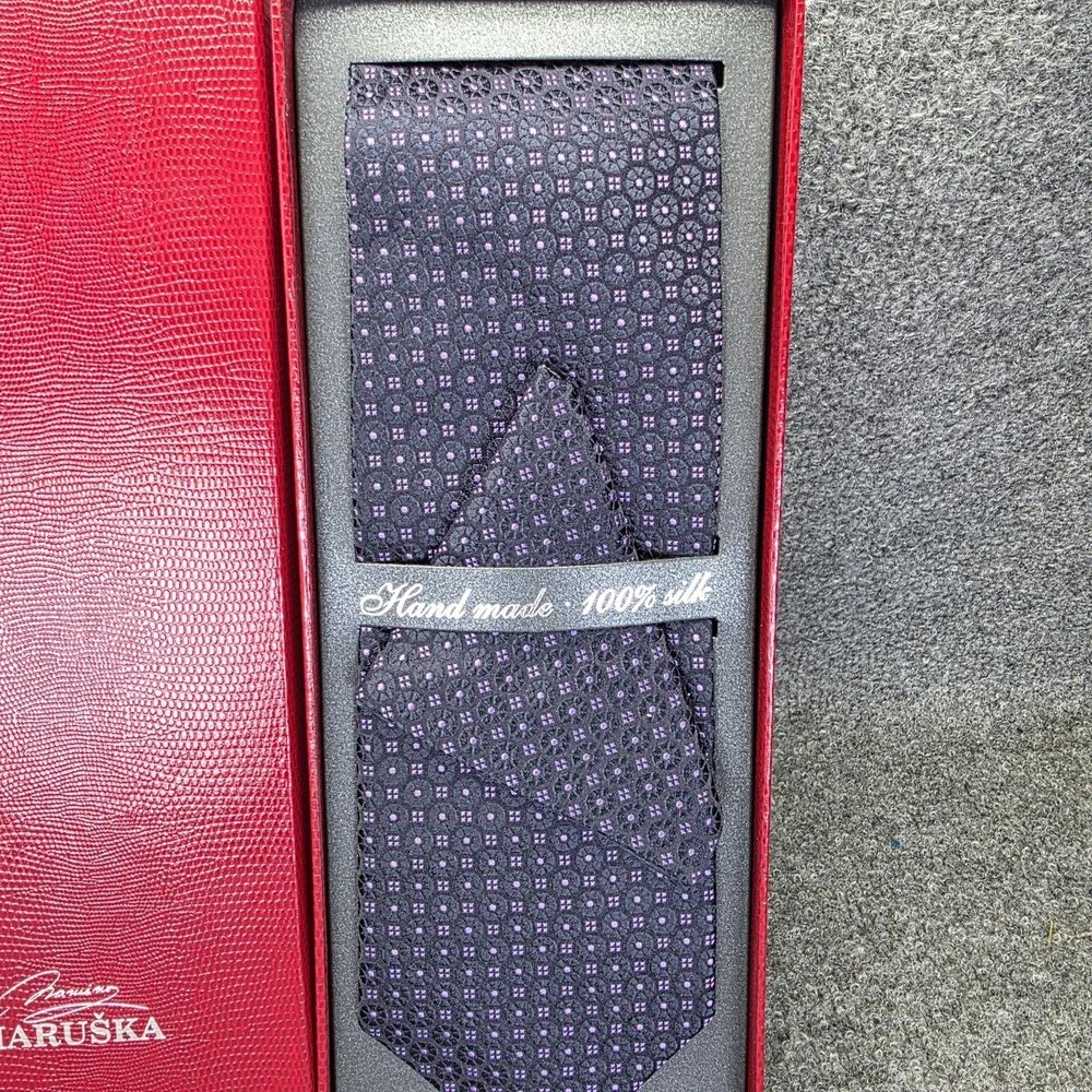Studio Maruška Handmade Silk Tie Textured Geometric Blue
